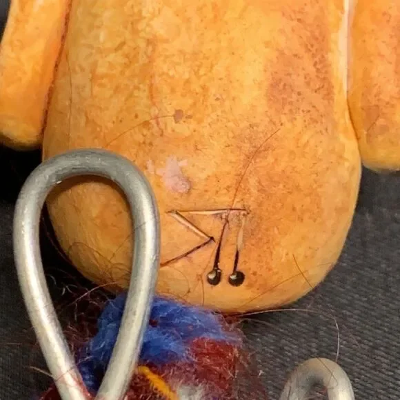 Handmade decorative Woman with hanger on the back - Picture 5 of 6